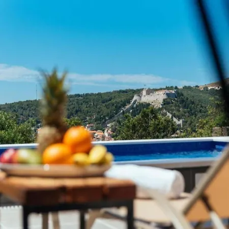 Trogrli - Comfort One-bedroom With Balcony And Sea View * Хвар